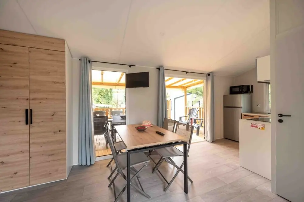 Camping Les Cigales 4 étoiles★★★★