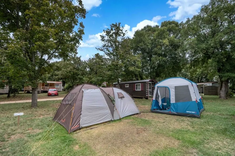 Camping Les Cigales 4 étoiles★★★★