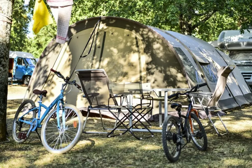 Camping Les Cigales 4 étoiles★★★★
