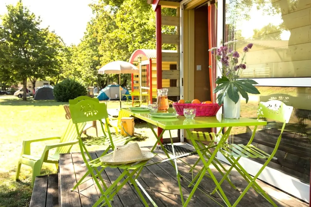 Camping Les Cigales 4 étoiles★★★★