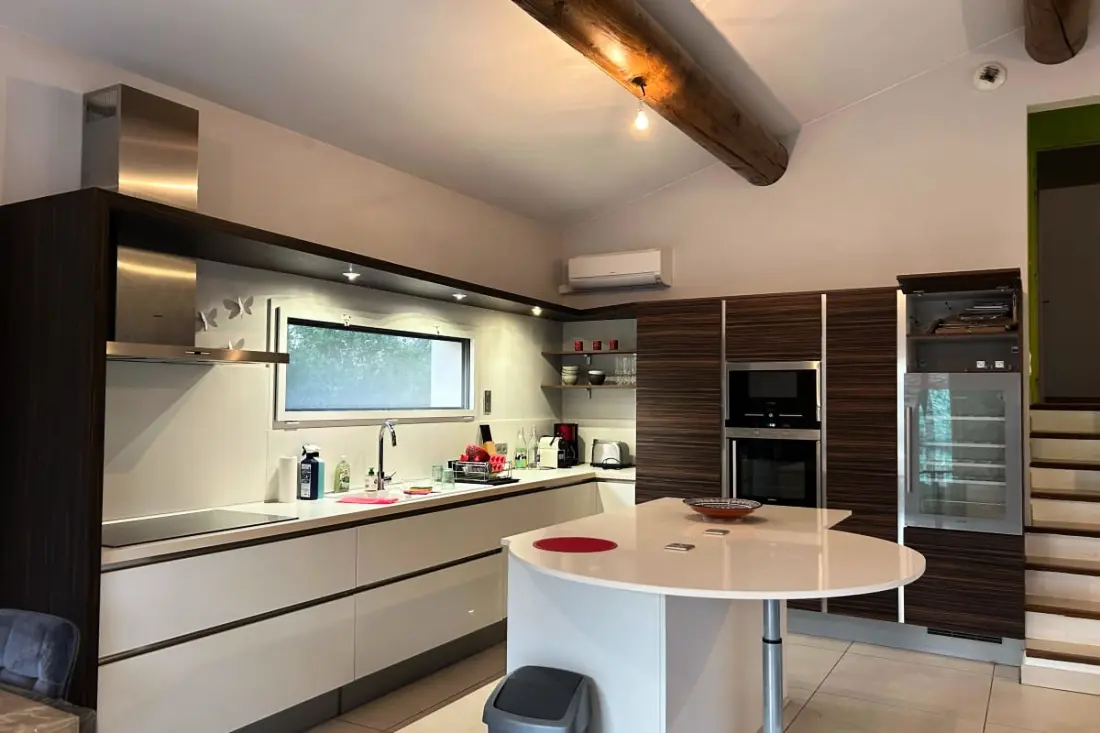 Maison Avec Piscine Privée Et Clim à Rochefort