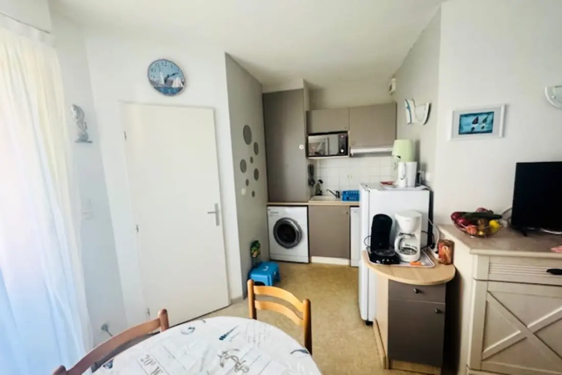 Appartement Calme Avec Terrasse Et Vue Sur Le Port