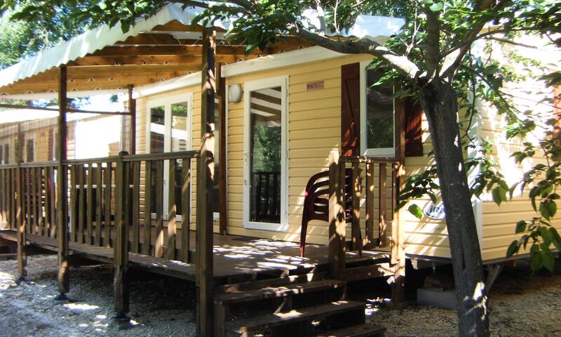 Camping Universal **** - ROCHEGUDE - 37