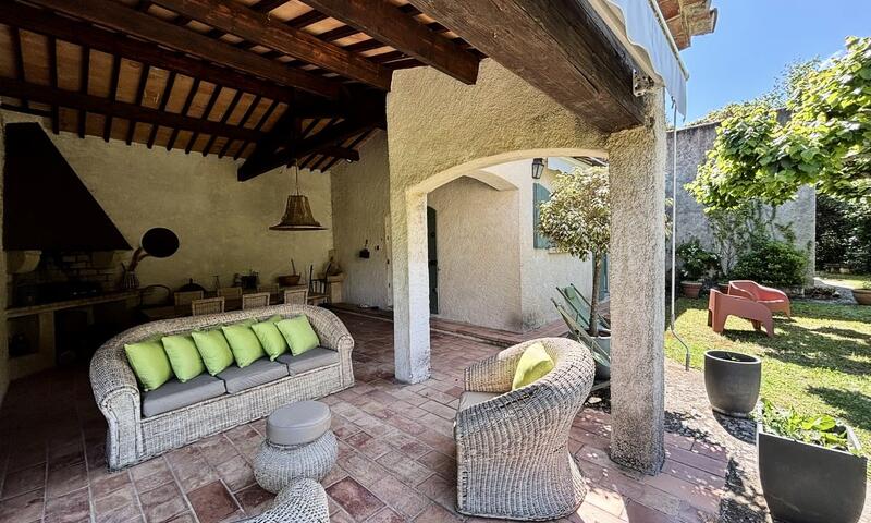 Villa Familiale Avec Piscine Et Terrasse Ombragée - - Rognes - 2