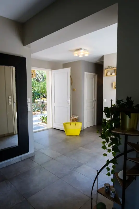 Villa In Les Issambres With Swimming Pool, Sleeps 10