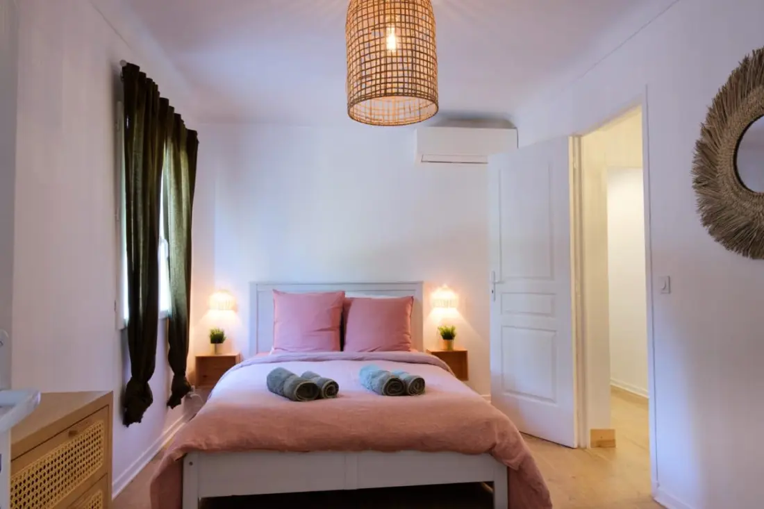Villa In Les Issambres With Swimming Pool, Sleeps 10