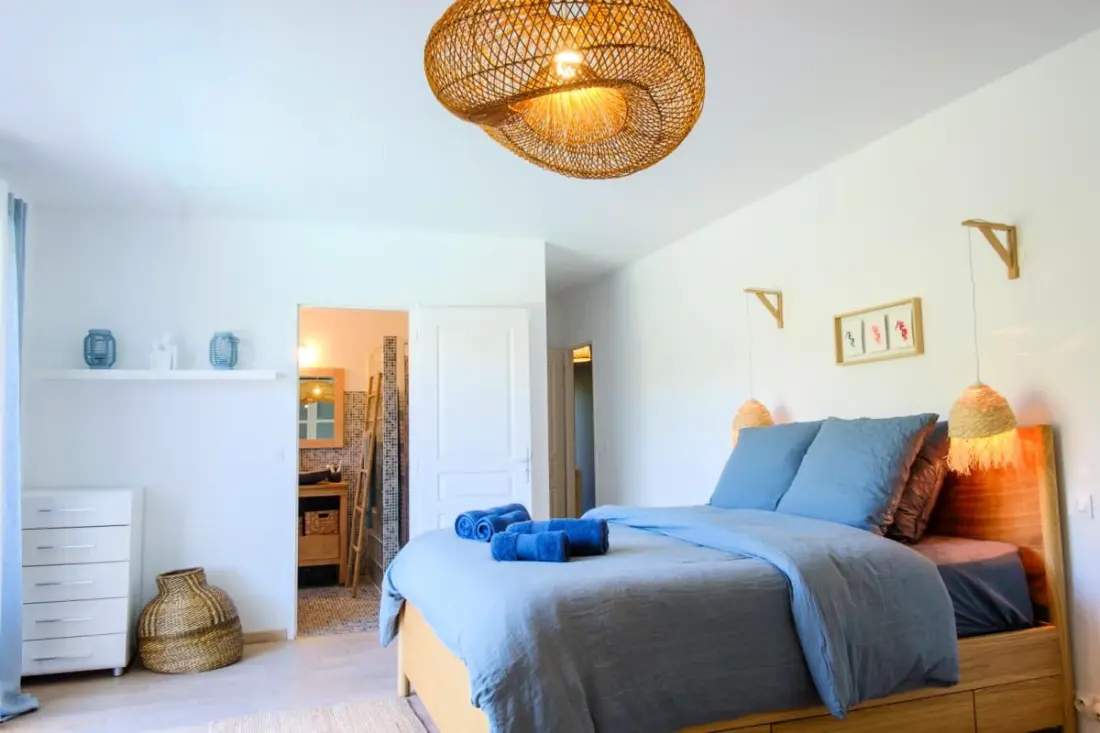Villa In Les Issambres With Swimming Pool, Sleeps 10