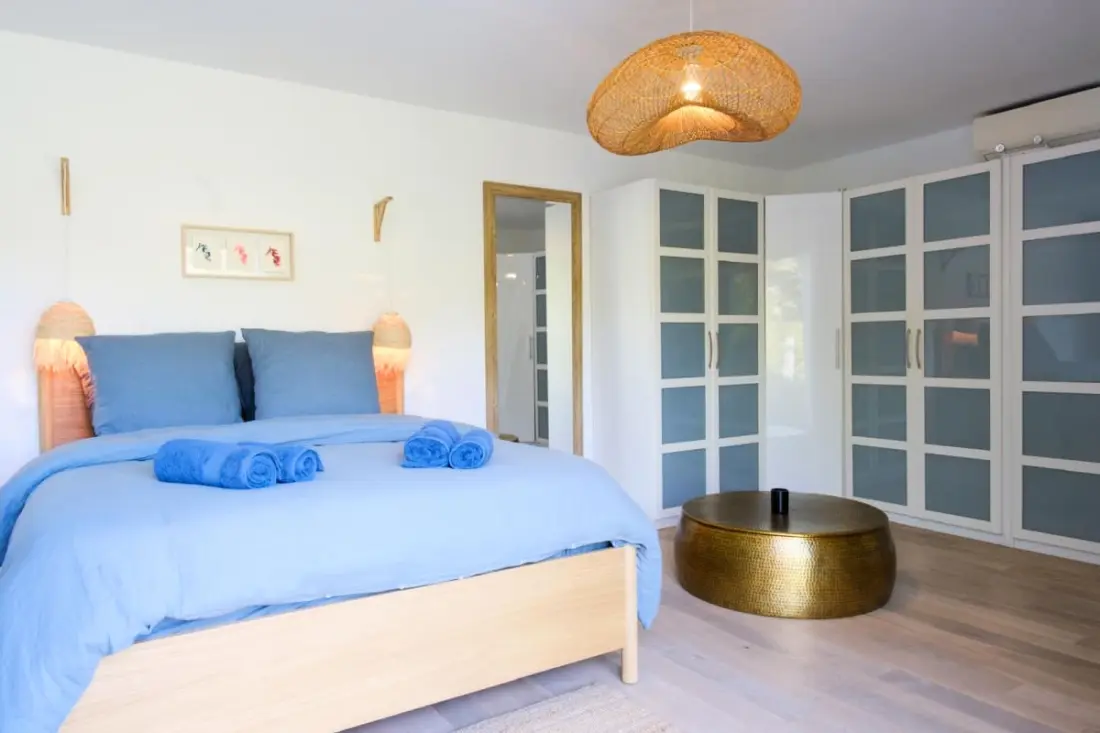 Villa In Les Issambres With Swimming Pool, Sleeps 10