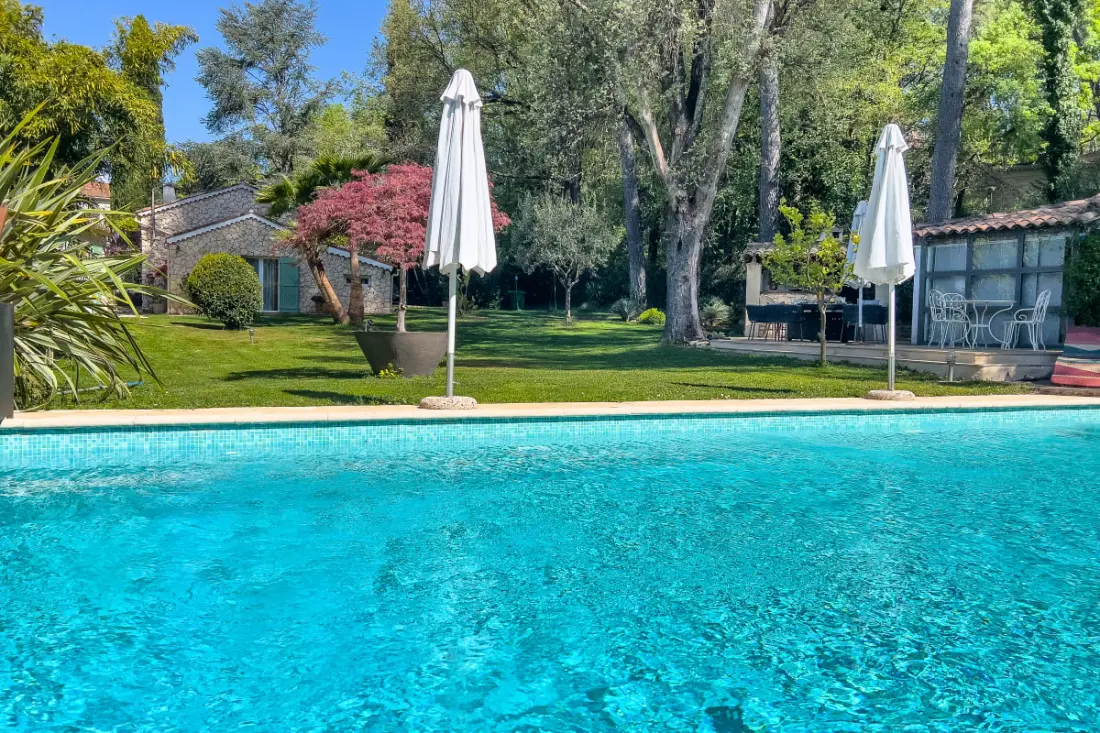 La Cigaliere Piscine, Airco, Sauna Pour 12 By Sunset