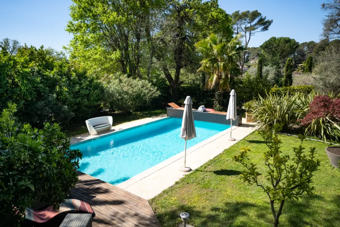 La Cigaliere Piscine, Airco, Sauna Pour 12 By Sunset