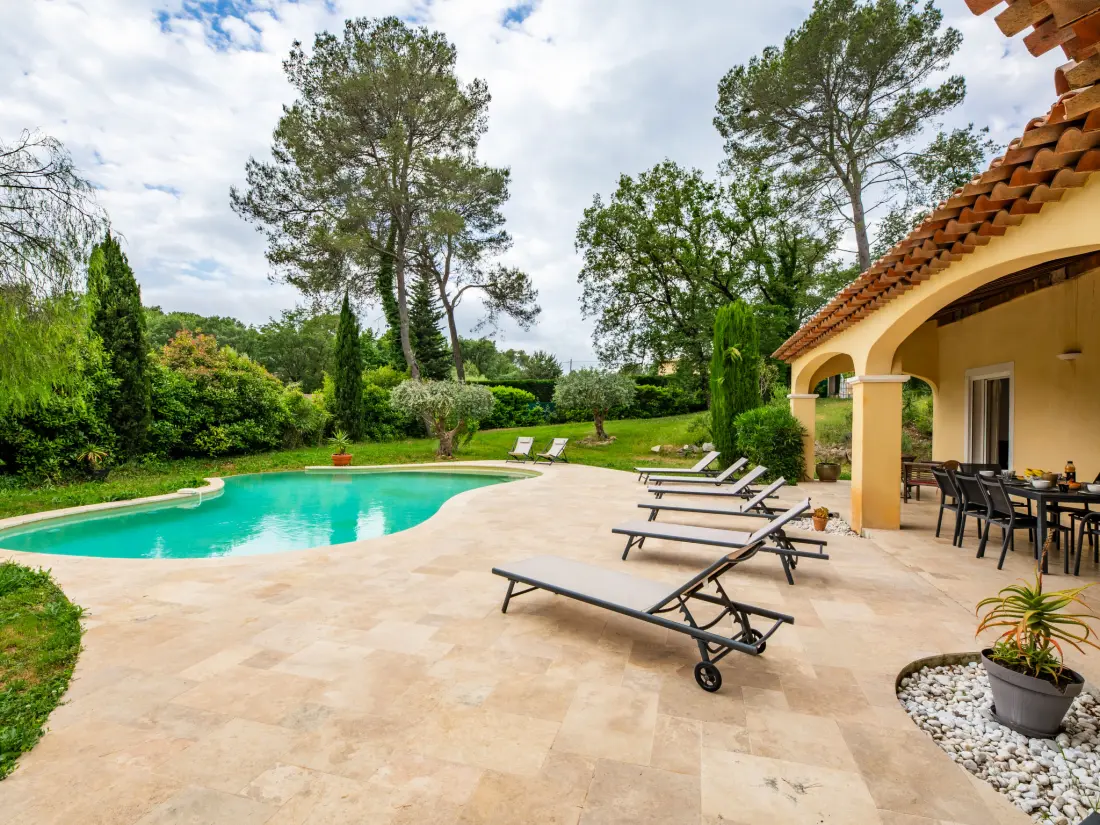 Maison de Vacances Roquefort les Pins