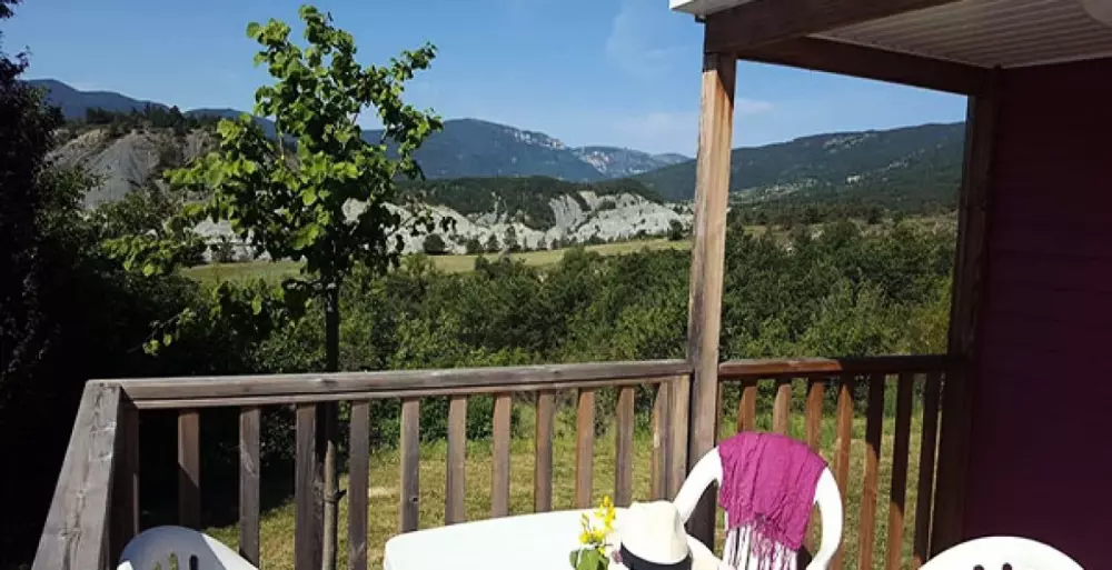 Flower Camping Les Hauts de Rosans 4 étoiles★★★★