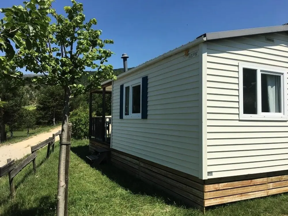 Flower Camping Les Hauts de Rosans 4 étoiles★★★★