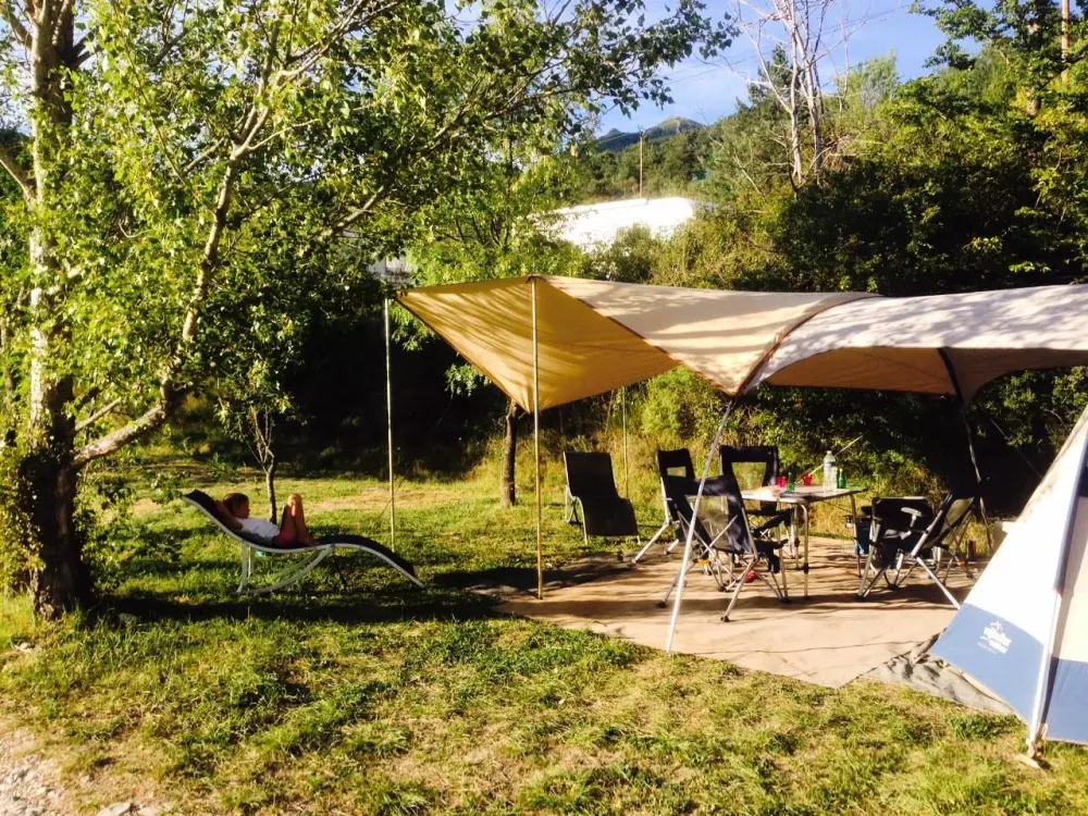 Flower Camping Les Hauts de Rosans 4 étoiles★★★★