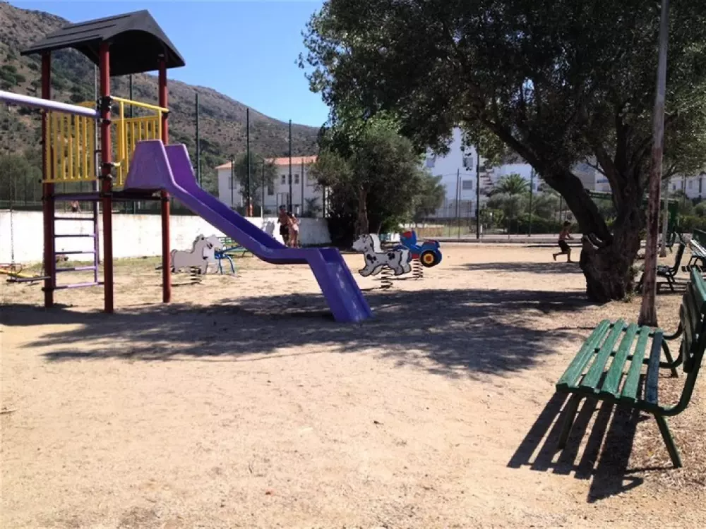 Agi Rescator Resort1 étoiles★