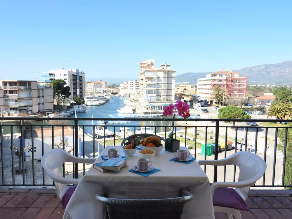 Location de Vacances Roses 519