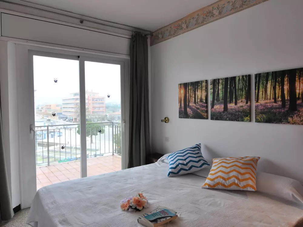 Location de Vacances Roses 519