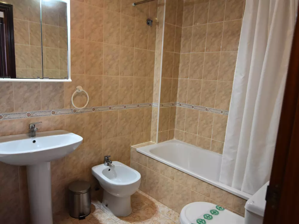 Location de Vacances Roses 544