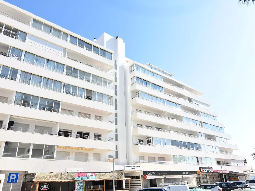 Location de Vacances Roses 565