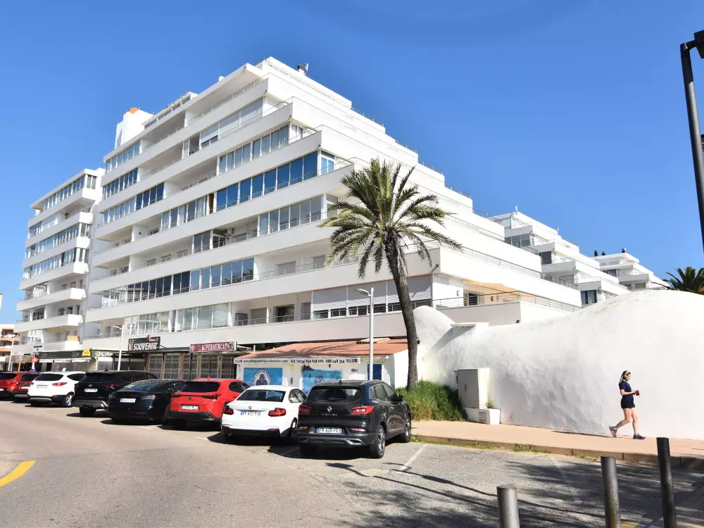 Location de Vacances Roses 565