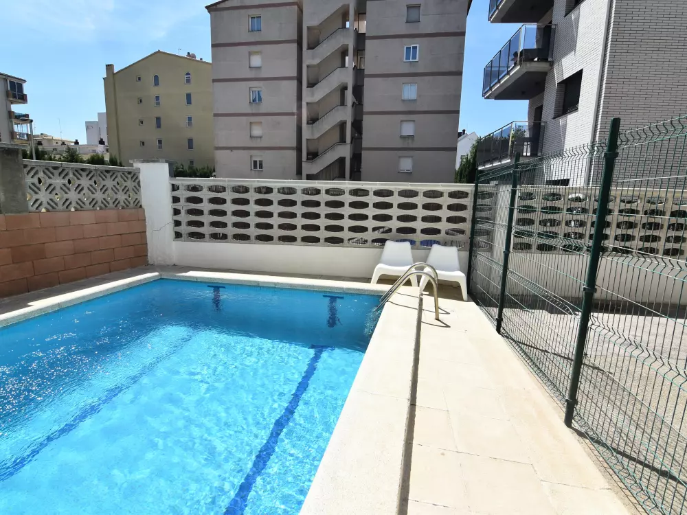 Location de Vacances Roses 574