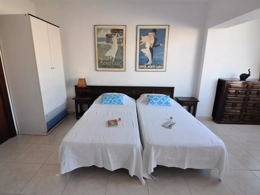 Location de Vacances Roses 579