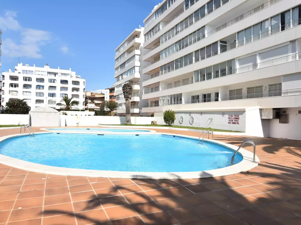 Location de Vacances Roses 579