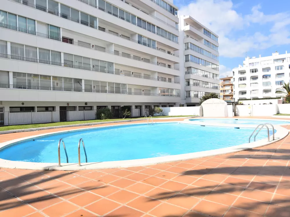 Location de Vacances Roses 579