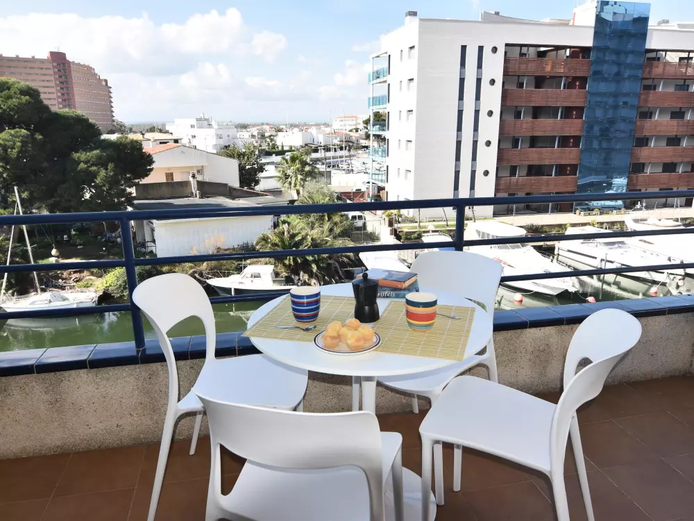 Location de Vacances Roses 588