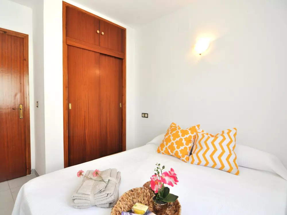 Location de Vacances Roses 588