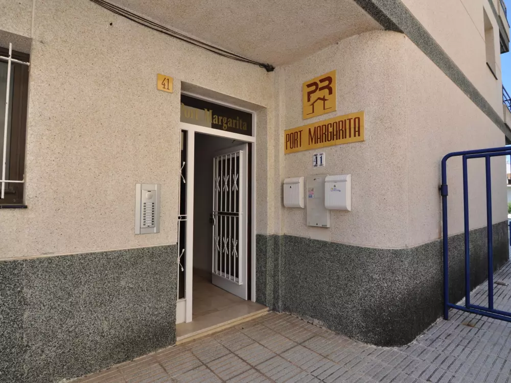 Location de Vacances Roses 588