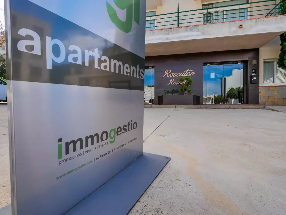 Location de Vacances Roses 720