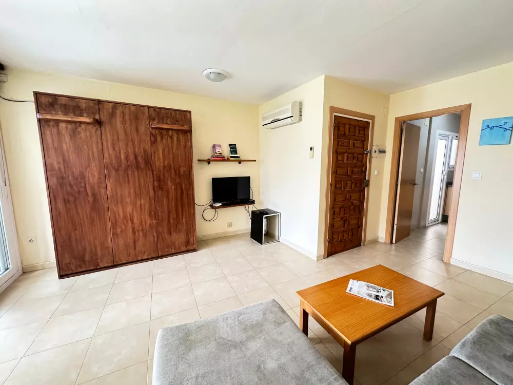 Location de Vacances Roses 737