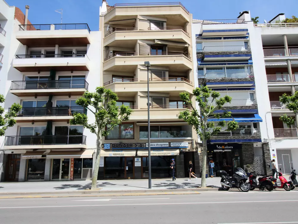 Location de Vacances Roses 957