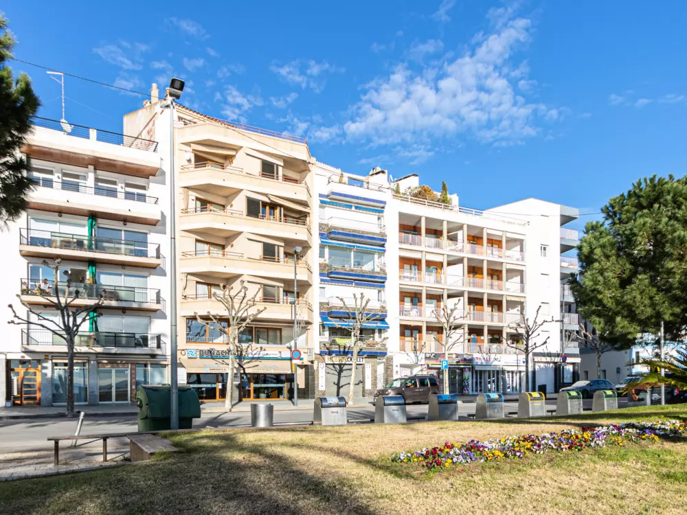 Location de Vacances Roses 957