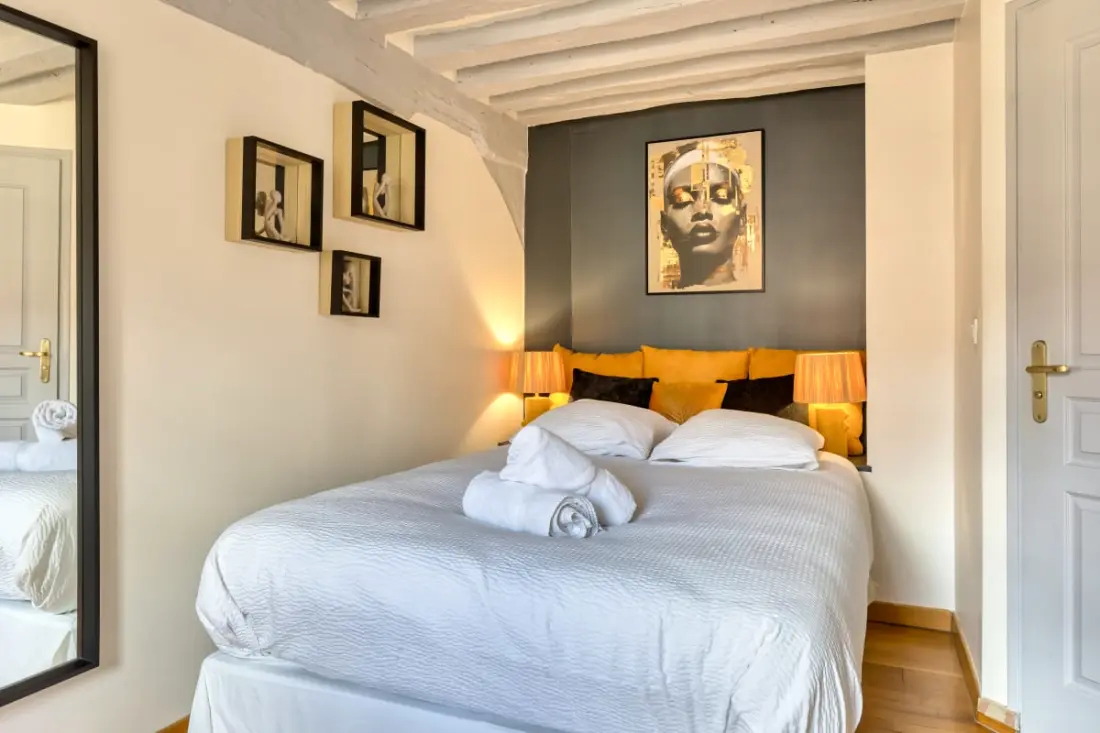 Bienvenue Au Solenne Votre Pied-à-terre De Charme Au Cœur De Rouen