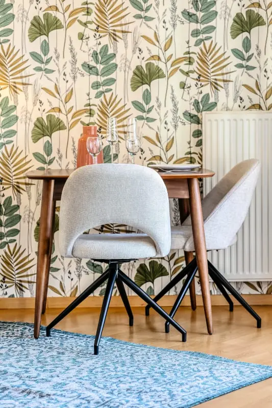 Floria – Élégant Appartement Avec Balcon, Cave Et Parking