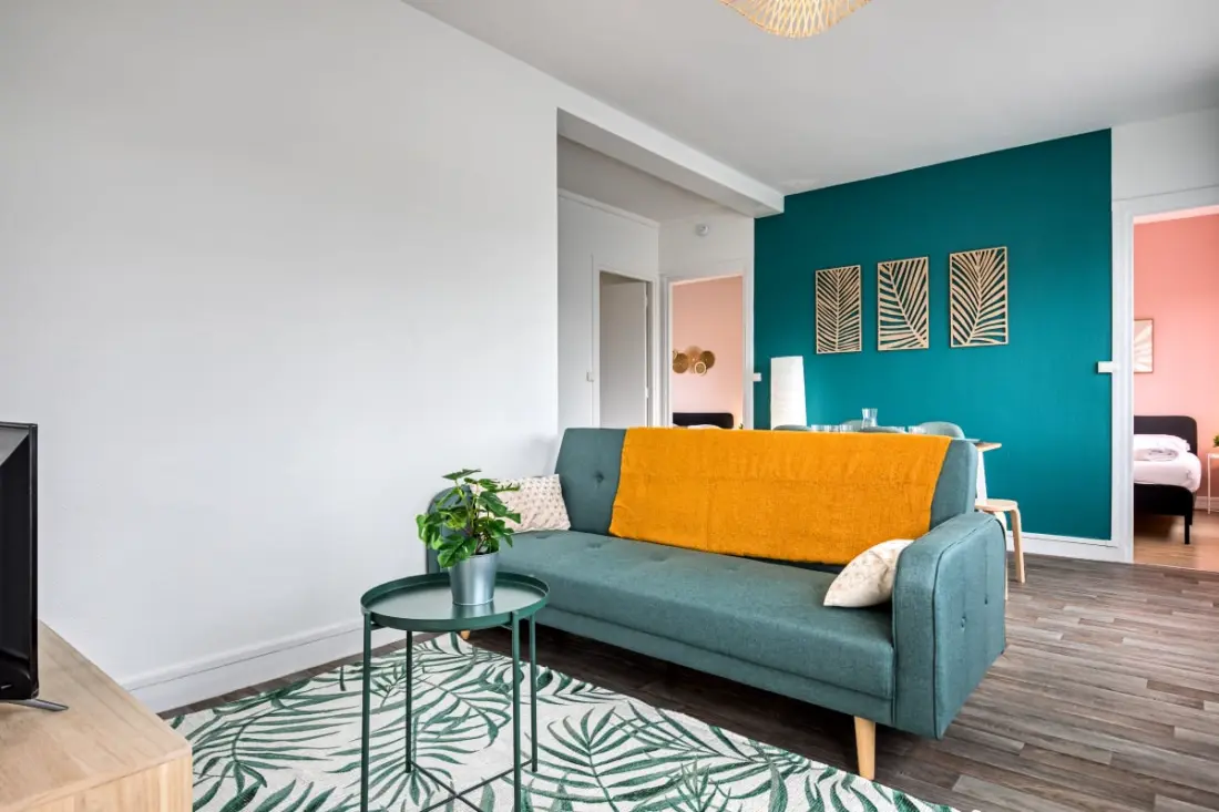 La Suite Des 3 Tours : Spacieux 3 Chambres