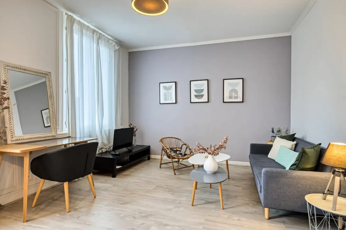 Flaubert : Appartement Avec Parking, Idéal Au Cœur Du Centre-ville