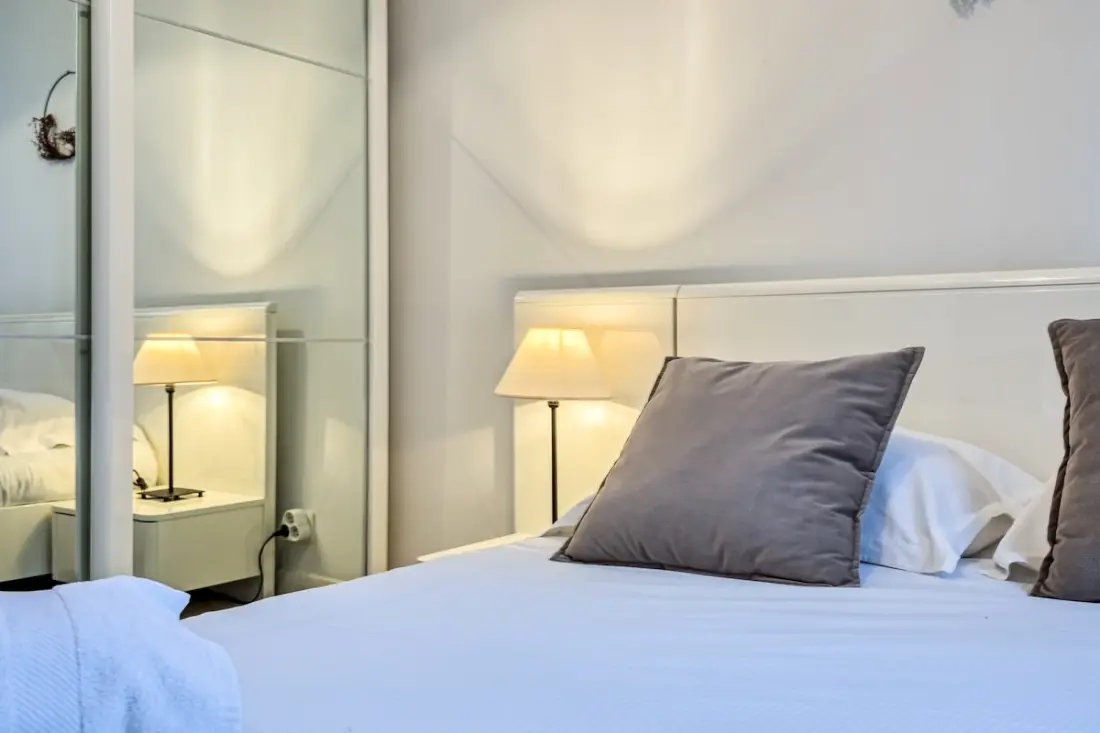 Flaubert : Appartement Avec Parking, Idéal Au Cœur Du Centre-ville