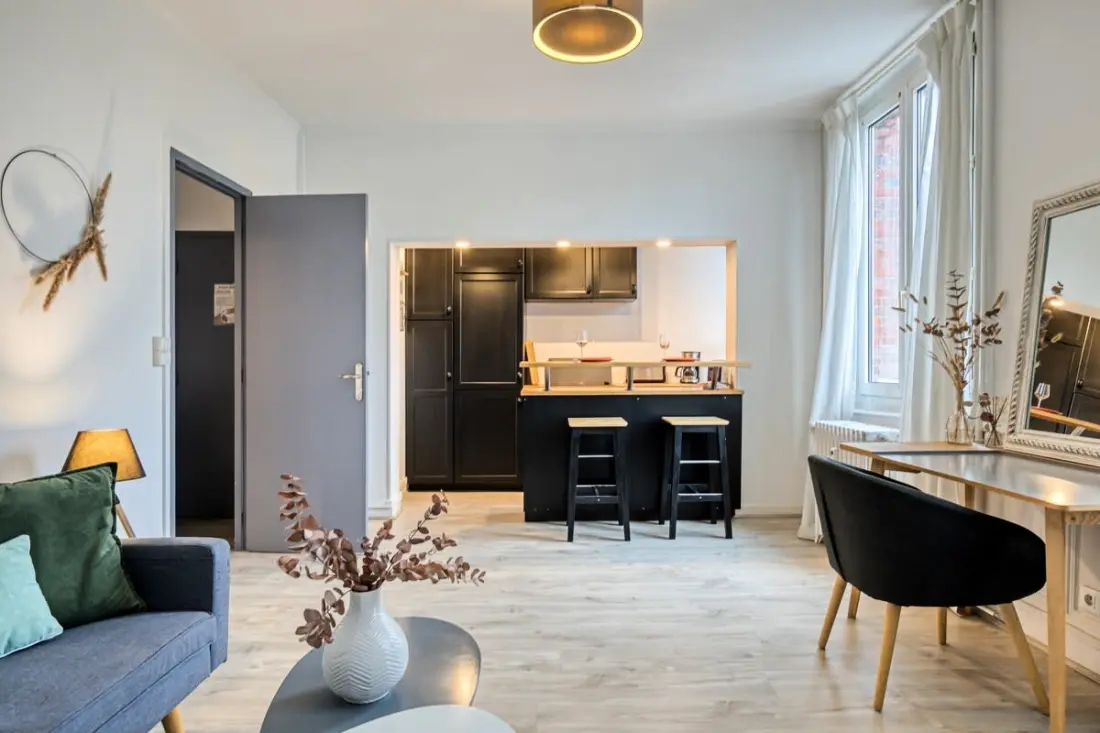 Flaubert : Appartement Avec Parking, Idéal Au Cœur Du Centre-ville