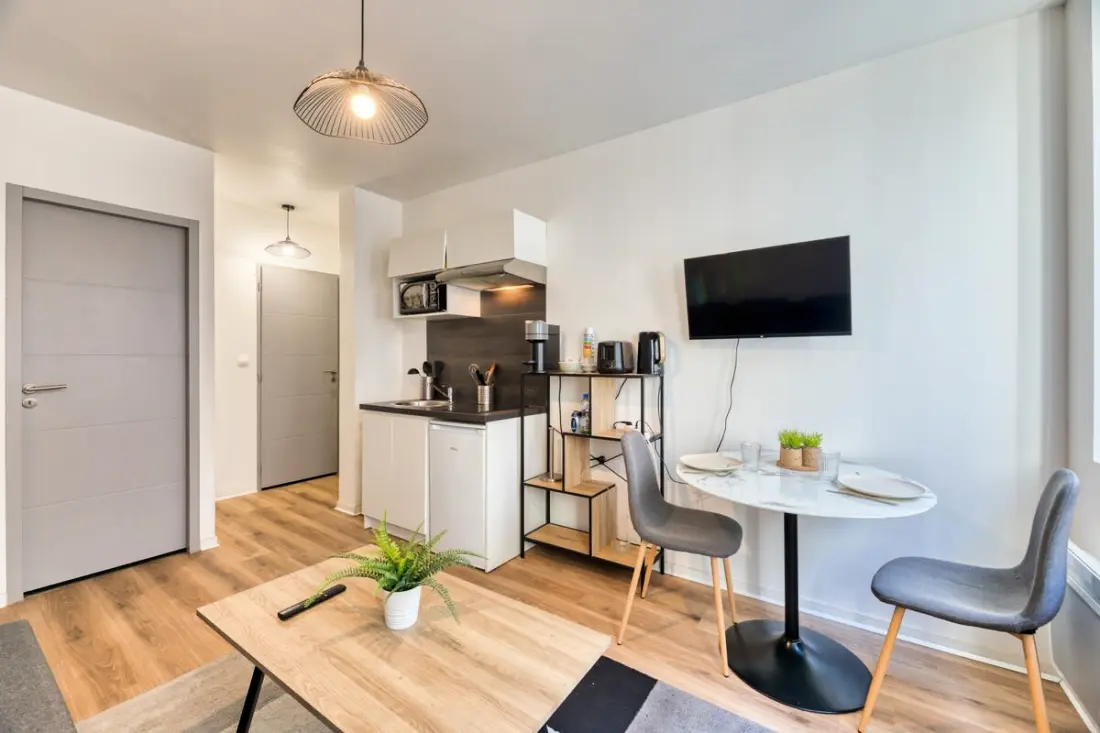 Le Thibaut : Studio Rénové Au Coeur De Rouen