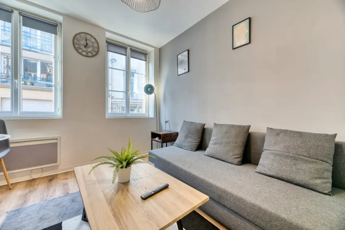 Le Thibaut : Studio Rénové Au Coeur De Rouen