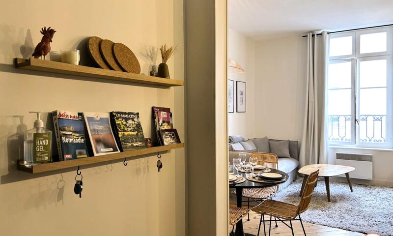 🌴 L'exotique - Vue Place Du Vieux Marché - - Rouen - 11