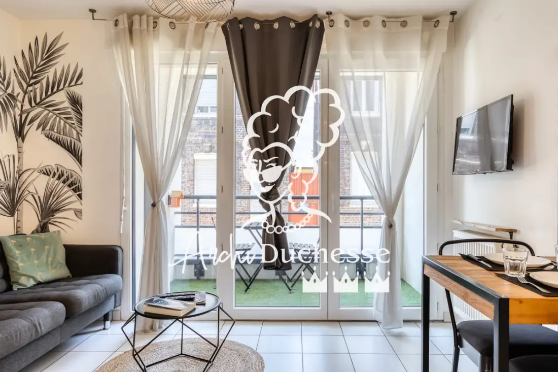 Xavier – F2 Cosy Avec Balcon à Rouen
