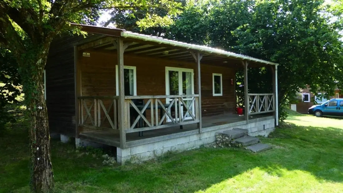 Flower Camping Les Terrasses de Dordogne 3 étoiles★★★