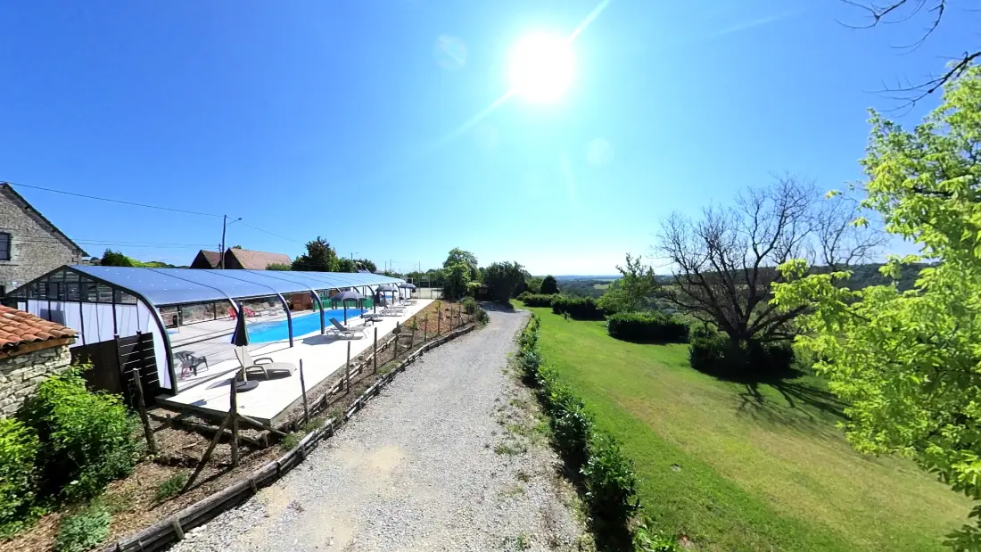 Flower Camping Les Terrasses de Dordogne 3 étoiles★★★