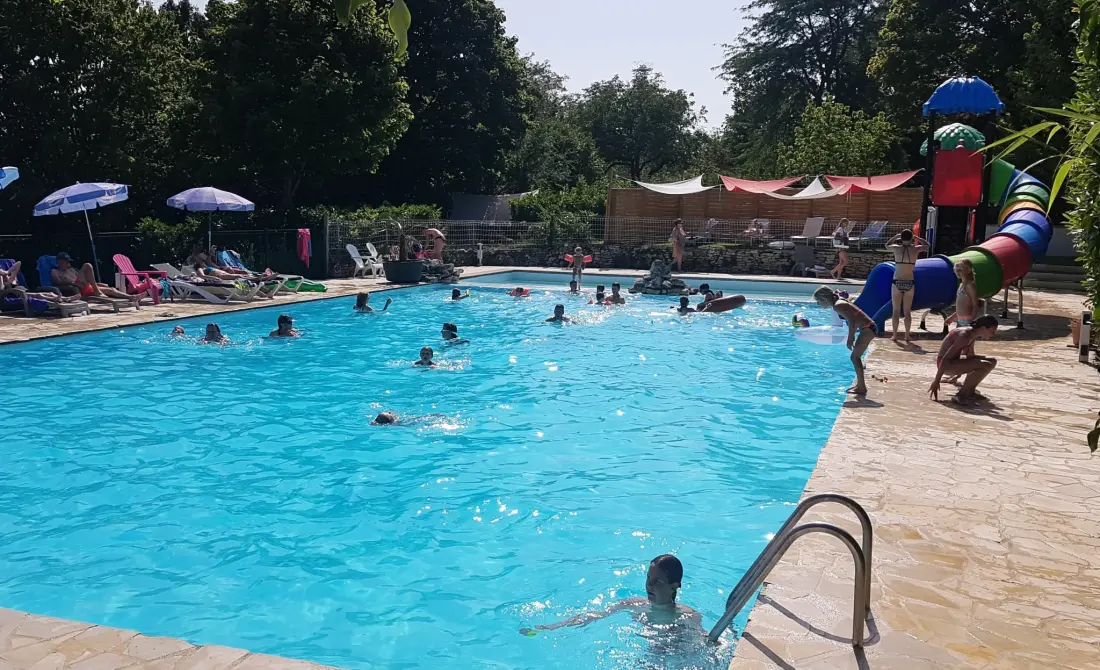 Flower Camping Les Terrasses de Dordogne 3 étoiles★★★