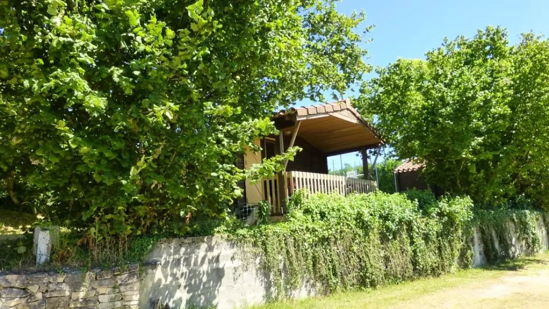 Flower Camping Les Terrasses de Dordogne 3 étoiles★★★