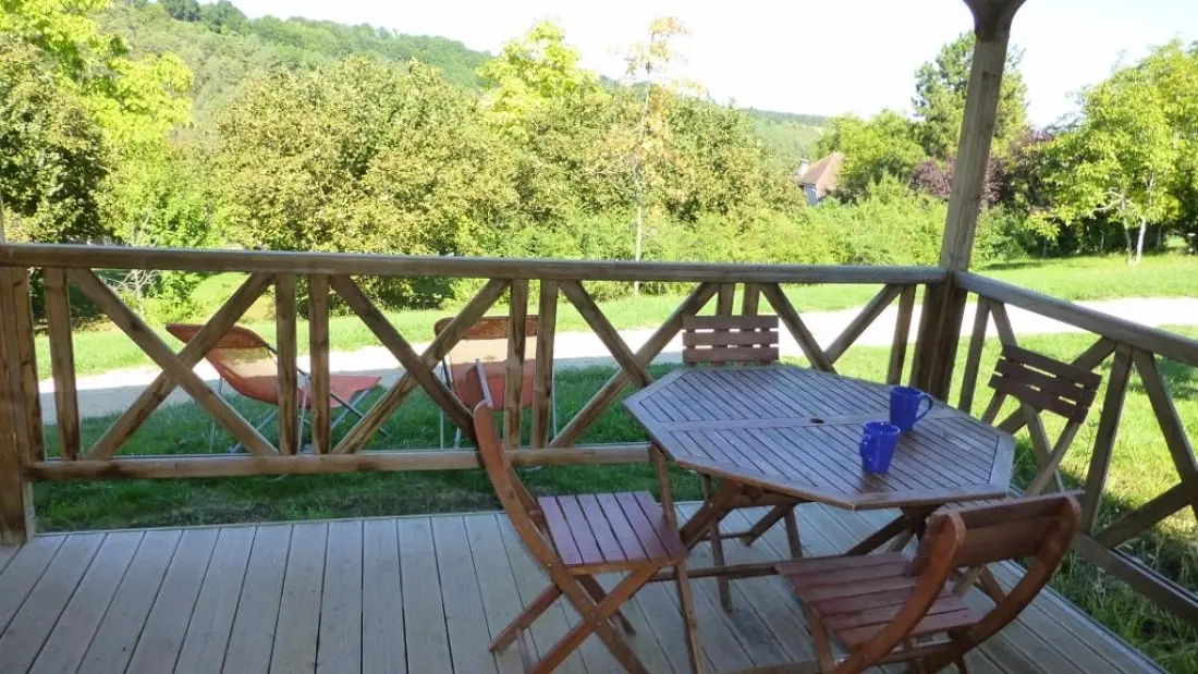Flower Camping Les Terrasses de Dordogne 3 étoiles★★★